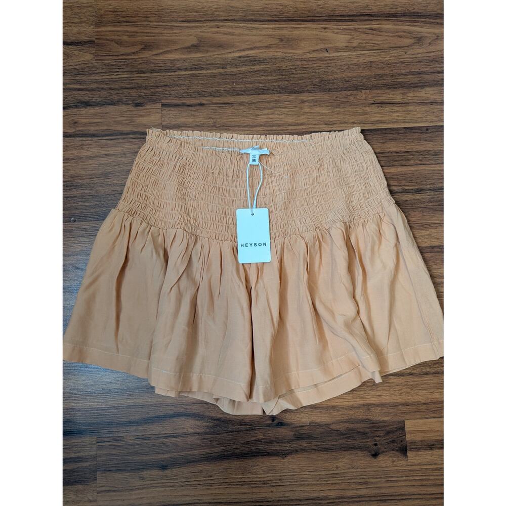 HEYSON Smocked Waist Ruffle Shorts Size Medium Peach NWT Cottage Boho Preppy